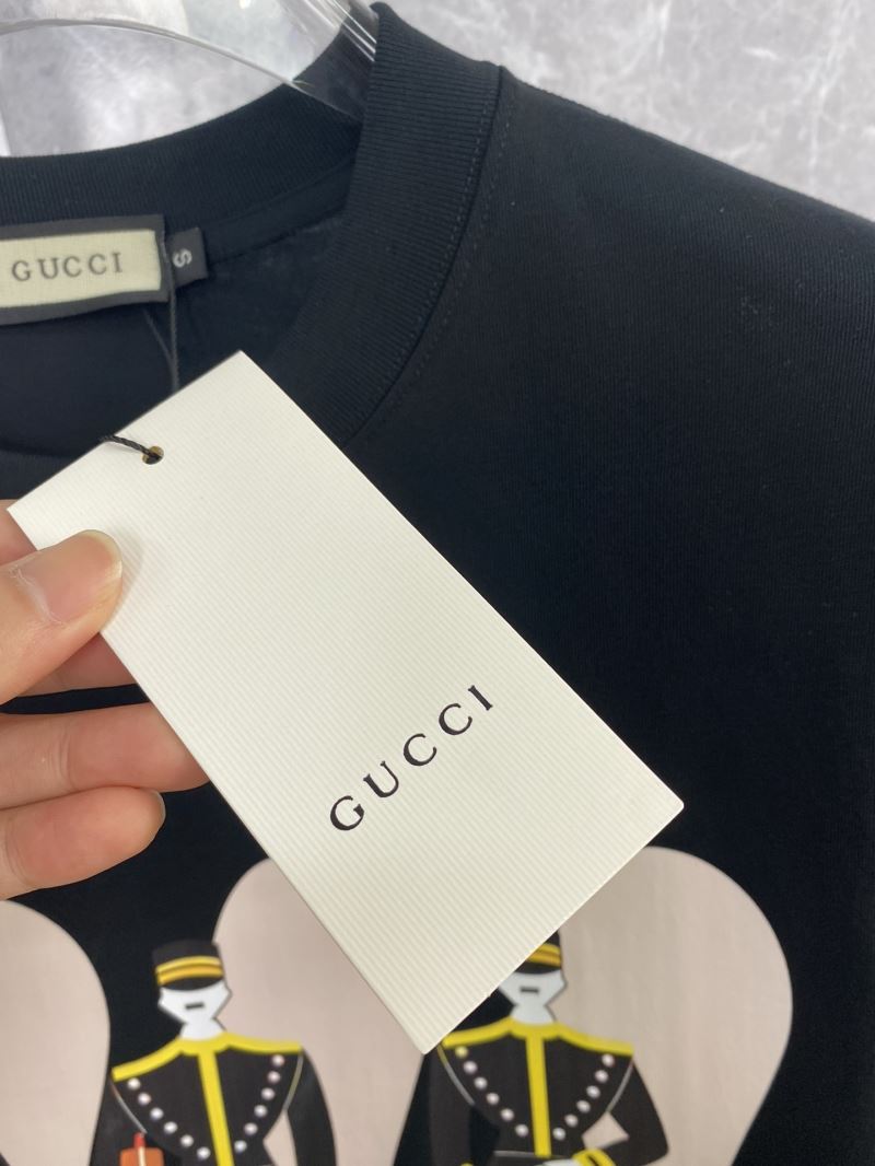 Gucci T-Shirts